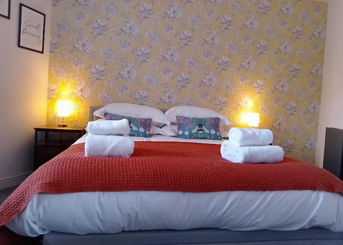 5 Prospect Place - 2nd Floor Dream View *